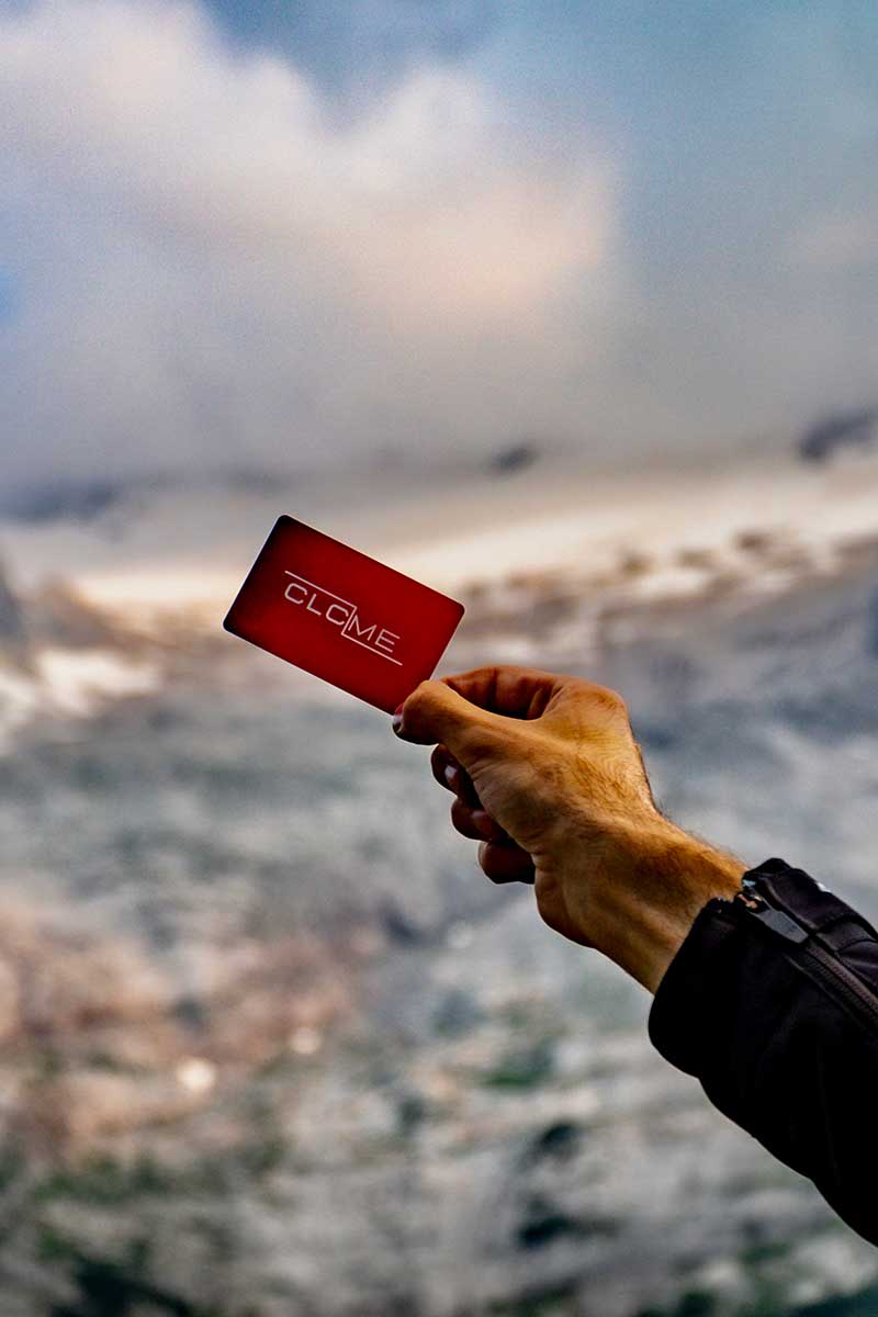 social media card profil